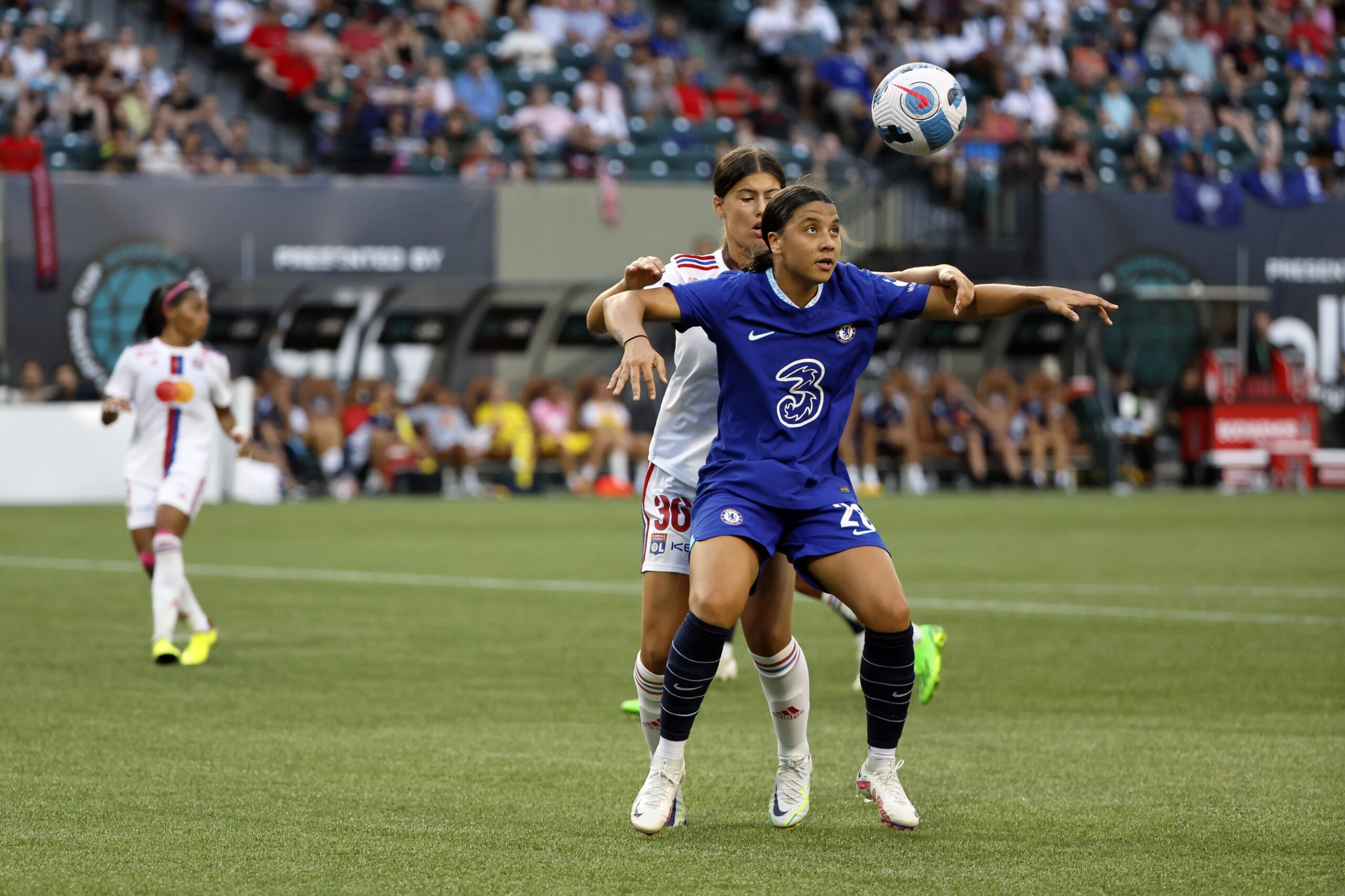 5 Unstoppable Women Dominating the English Premier League Soccer Scene
