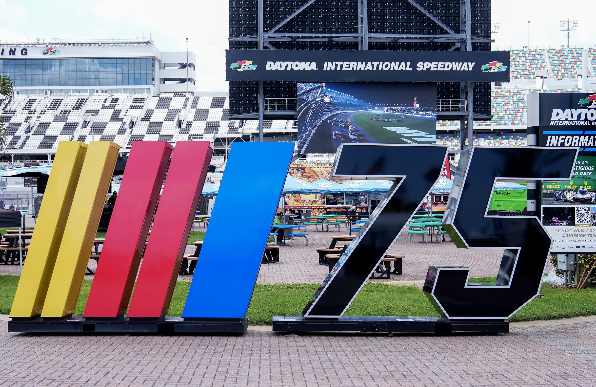 Top 5 NASCAR Drivers of All-Time